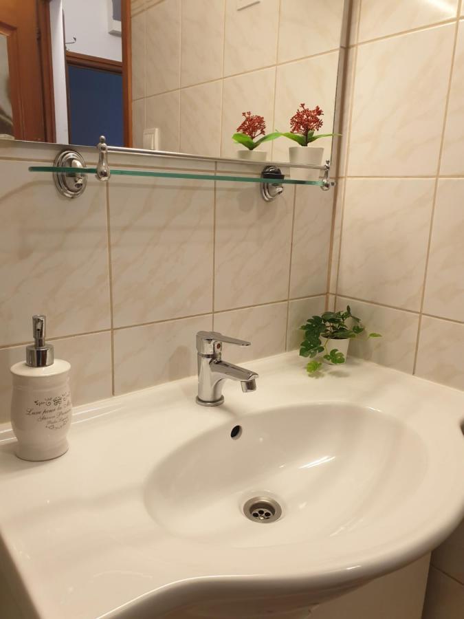 Egri Csillagocska Apartman Ngoại thất bức ảnh